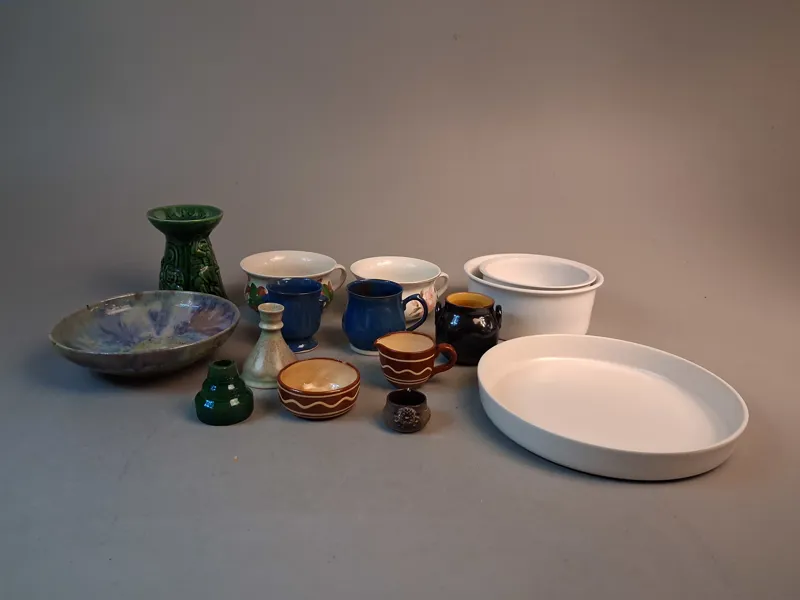Diverse keramik & porslin. Bl.a Höganäs m.m.