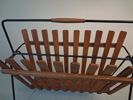 Tidningsställ. Teak & metall, 1950-talet, Troligtvis Dansk design.