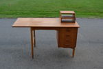 Skrivbord med klaff & telefonhylla. Teak, 1950/60-talet.