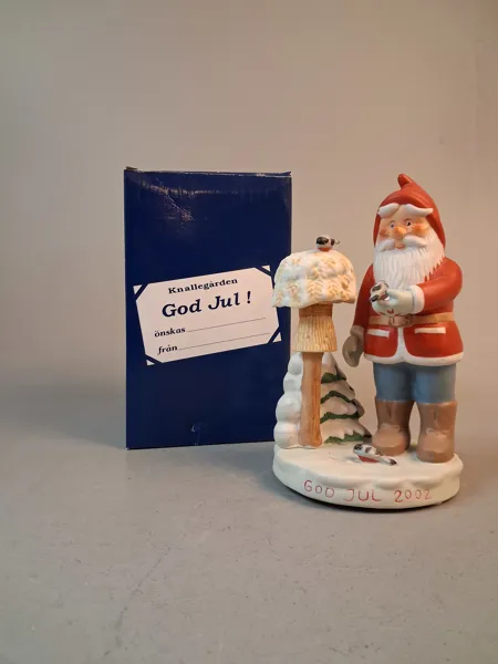Samlartomte. GOD JUL 2002 Halens, Knallegården. Lena Petersson.