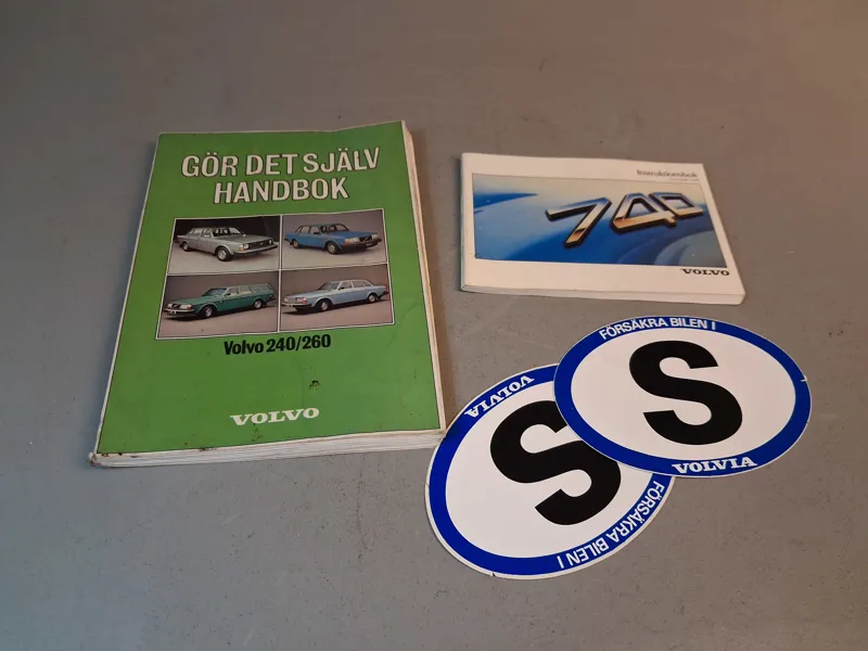 Diverse Volvo. Instruktionsbok 740 årsmodell 1988. Gör det själv handbok 240/260.