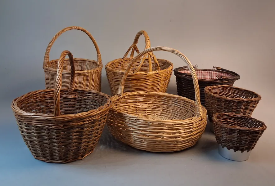 Diverse korgar. Olika storlekar.