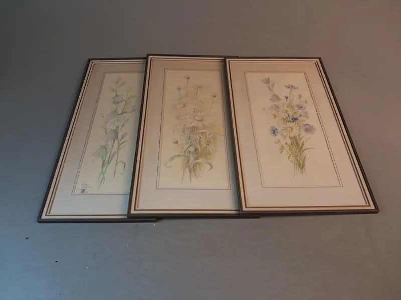 3 Tavlor. Oidentifierad konstnär.