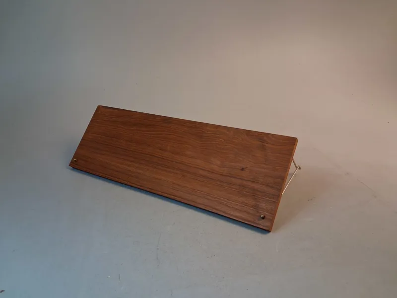 Vägghylla, Teak/mässing, 1950/60-talet.