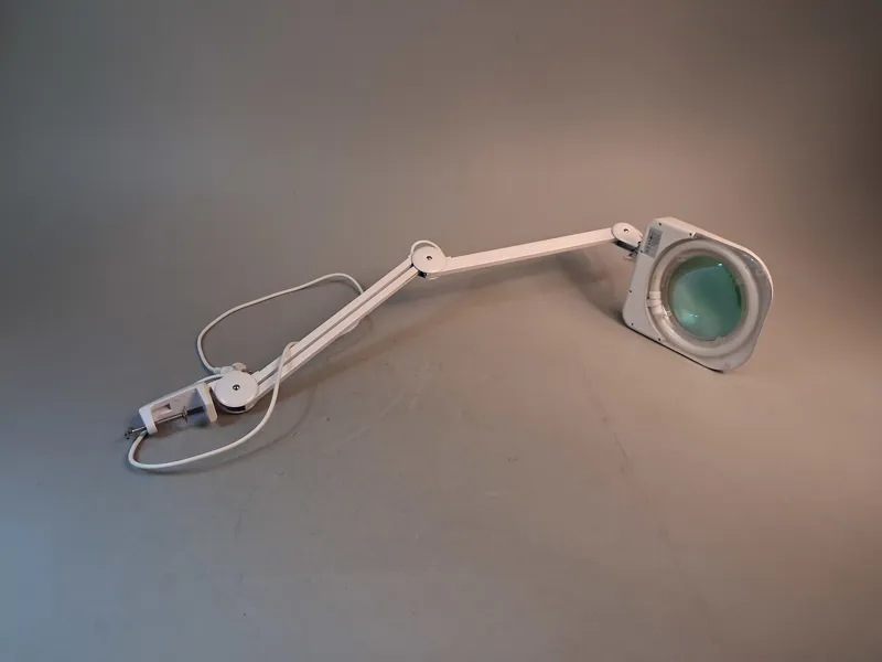 Magnifier Lamp. Intertek.