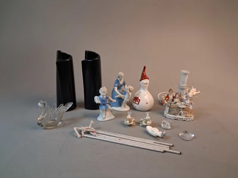 Diverse. Bl.a figuriner m.m.