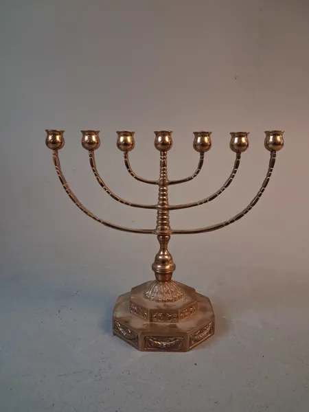 Ljusstake. Judiska Menora, Malm.