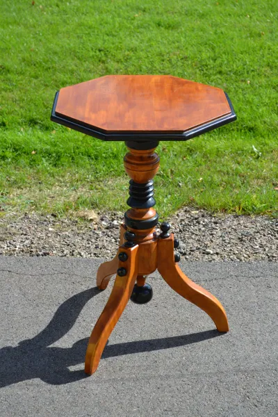 Pelarbord. 1800/1900-talet.