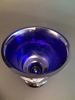 2 Skålar, glas. Blå nyans med målade blommor.