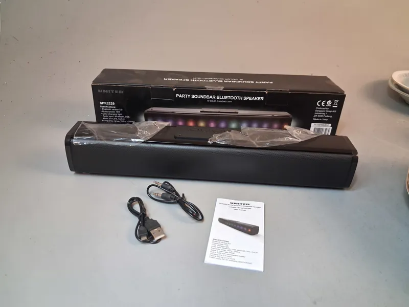 PARTY SOUNDBAR BLUETOOTH SPEAKER, UNITED. Ny i kartong.
