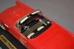 Modellbil. Ford Thunderbird (1955), skala 1:18.