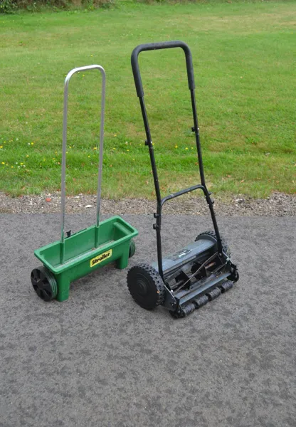 Gräsklippare Grouw & Stroller.