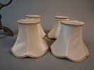 Diverse. Malm, mässing & Beswick hemvändarhundar.