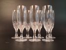 VICKE LINDSTRAND. 7 Champagneglas, "Fontän" Kosta Boda.