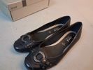 3 Par skor. Ballerina firence storlek 40, liten klack 6, läderpumps storlek 39,5 Penelope.