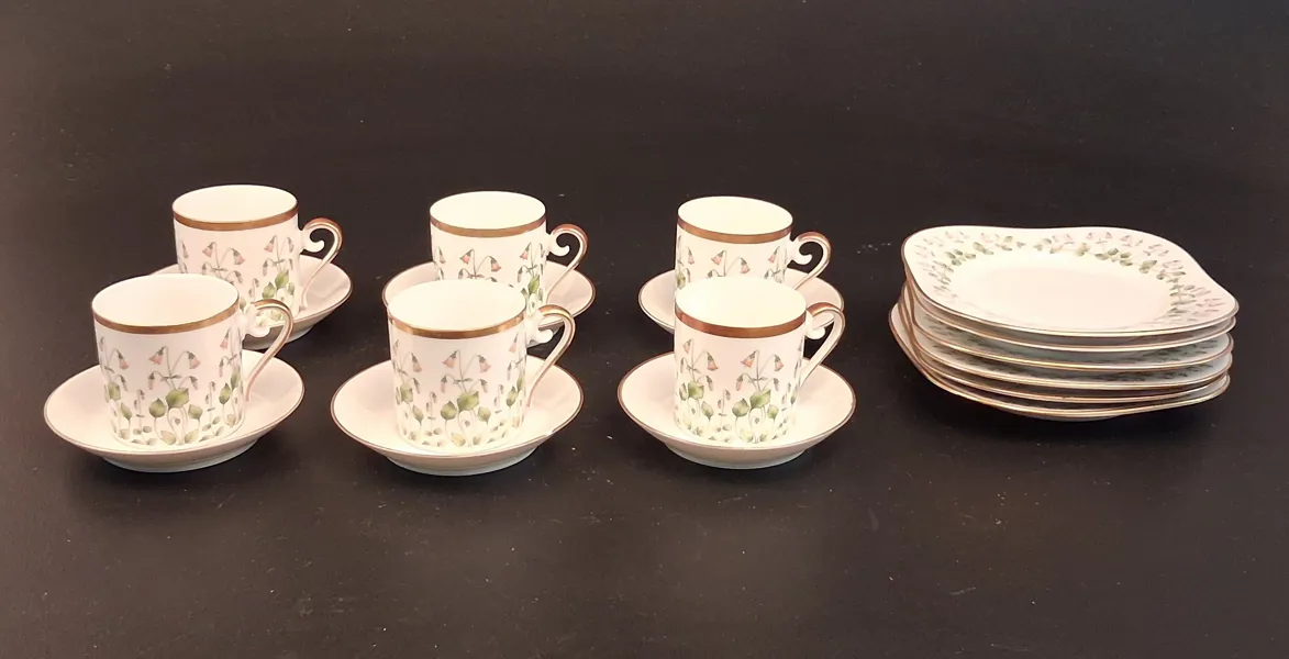 Kaffeservis delar Hackefors "Linnea Borealis" 6 Koppar, fat & assietter.