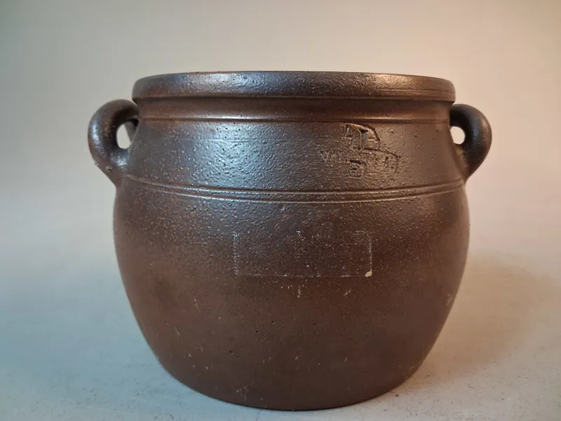 Krus, Vallåkra. 4 Liter.