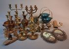 Diverse. Bl.a malm, mässing m.m.