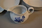 Matservis. "Classic Romance" Echt Cobalt, Svaneholm, 47 delar.
