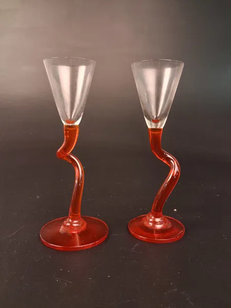 2 Snapsglas. Gösta Sigvard, Lindshammar.