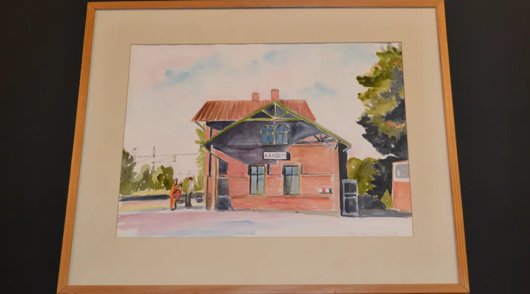 LILLAN BERG-HAGENFELDT. Akvarell, "Gamla järnvägsstationen, Laholm", signerad