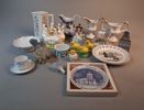 Diverse porslin & keramik. Bl.a Figurin Bing & Gröndal & skål Royal Copenhagen.