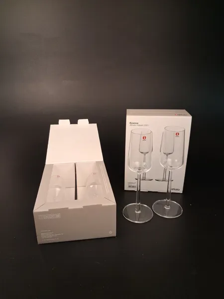 ALFREDO HÄBERLI. 4 Champagneglas. "Essence" 21cl, iittala.