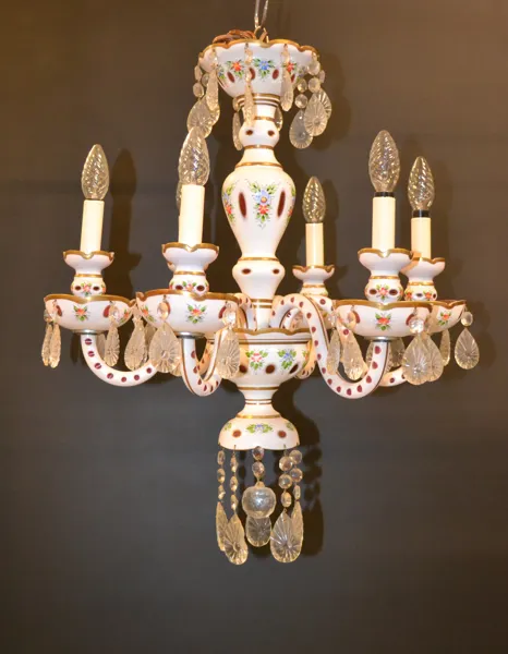 Ljuskrona. Venetiansk-stil, porslin & glas, 1900-talets mitt.
