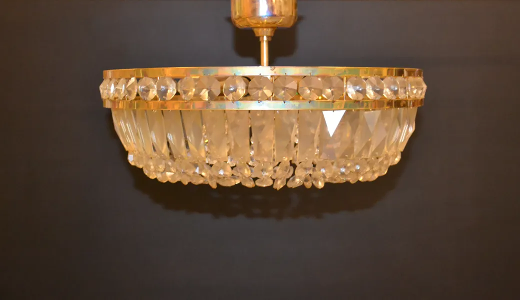 Ljuskrona. Plafond-modell, 1900-talet.