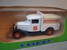 6 Samlarbilar. Elicor, Skala 1/43, Originalkartong till 4 bilar.