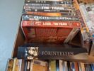Diverse DVD Filmer m.m. Bl.a förintelsen, några har märkning Svenskt militärhistoriskt bibliotek.