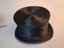 Hatt. Best London med hatt ask.