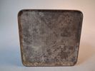 Plåtburk med glaslock. Marabou. 1900-talets första hälft.