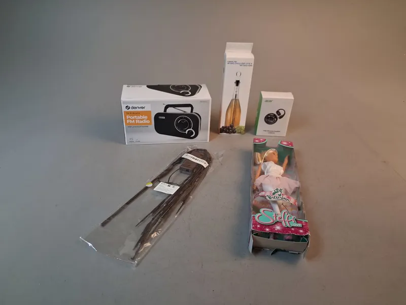 Diverse. Bl.a Denver Portal FM Radio, Wine Chiller stick, Acer TWS Wirless headset m.m.