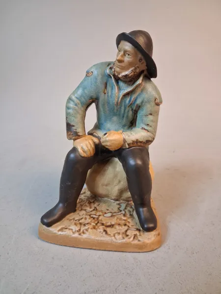 SVEND JESPERSEN. Figurin. Bing & Gröndahl, stengods.