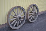 2 Vagnshjul. 1800/1900-talet.