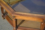 Soffbord. Octagon, Mahogny med glasskiva, 1900-talet.