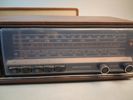 4 Radio apparater. Telefunken, Philips, SUDFUNK.
Säljes som prydnader.