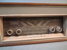 4 Radio apparater. Telefunken, Philips, SUDFUNK.
Säljes som prydnader.