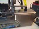 Analog kamera Konica, digitalkamera samsung, Video kamera Sony, samt tillbehör.