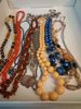 Diverse halsband.