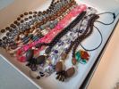 Diverse halsband.