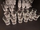 Diverse spritglas. Glas.