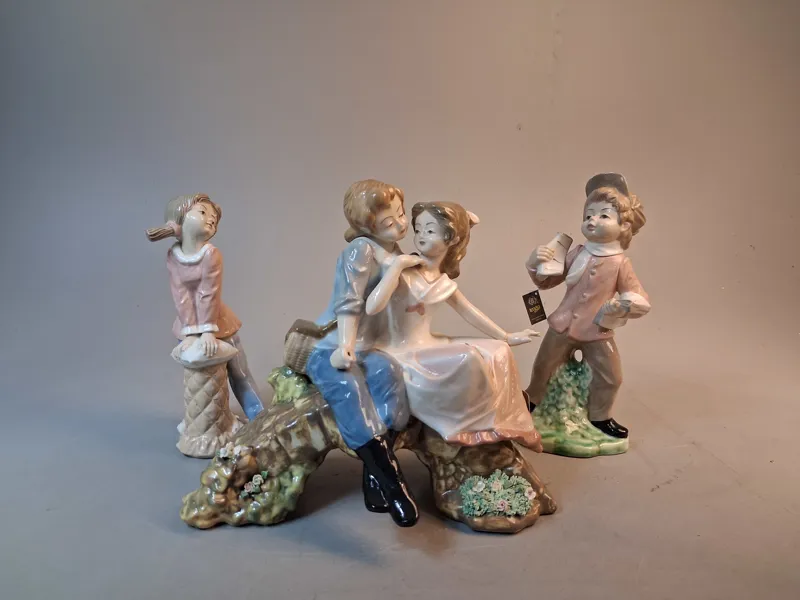 3 Större figuriner. Tengra.