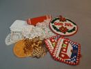 Diverse textil. Bl.a Dukar, virkat.