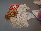 Diverse textil. Bl.a Dukar, virkat.