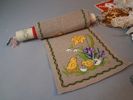 Diverse textil. Bl.a Dukar, virkat.