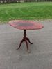 Pelarbord. Mahogny.