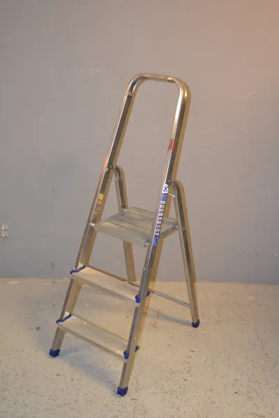 Trappstege. Skeppshults press & svets AB.