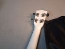 Diverse leksaker. Bl.a spelkulor, Ukulele m.m.